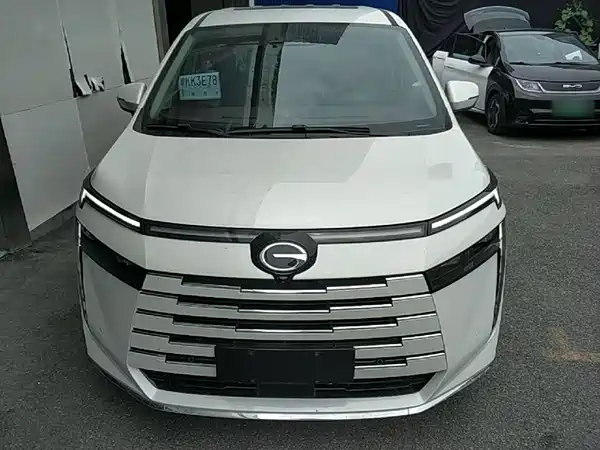 GAC Trumpchi E8 PHEV 2024