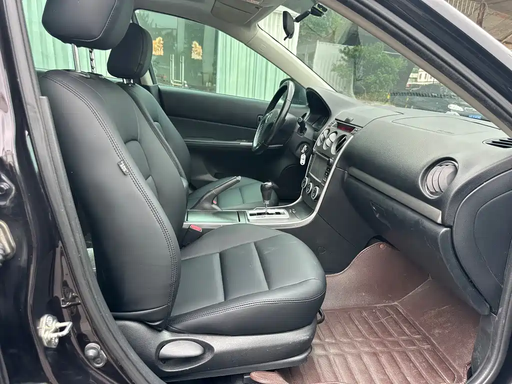 Mazda 6 2015 — фото 16