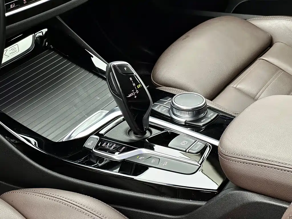 BMW X3 2021 — фото 16