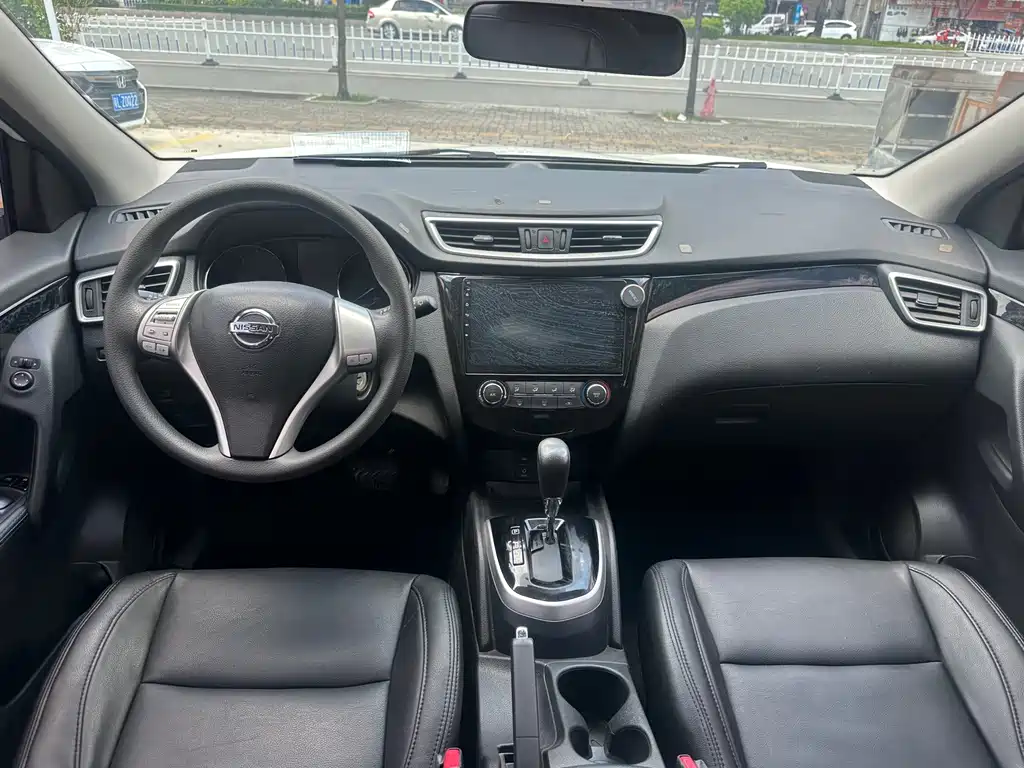 Nissan Qashqai 2017 — фото 9