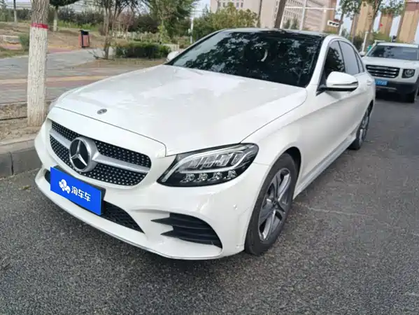 Mercedes-Benz C-Class 2021