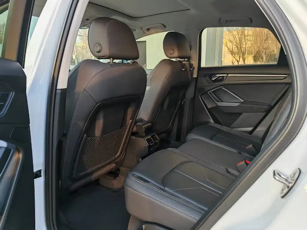Audi Q3 Sportback 2021 — фото 8