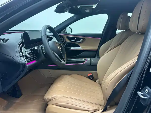 Mercedes-Benz E-Class 2024