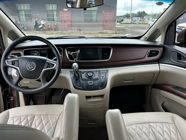 Buick GL8 2019