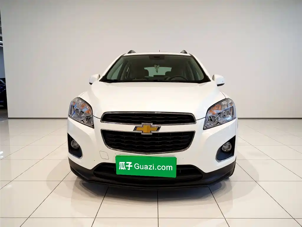Chevrolet Trax 2015 — фото 2