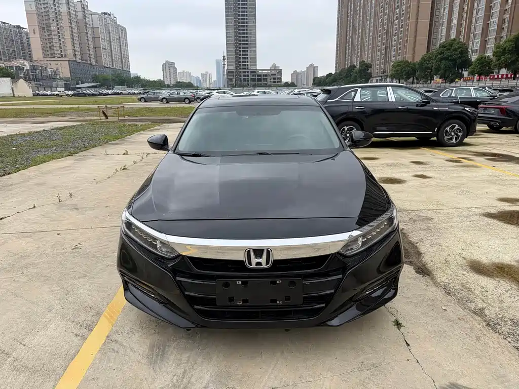 Honda Accord 2019 — фото 2