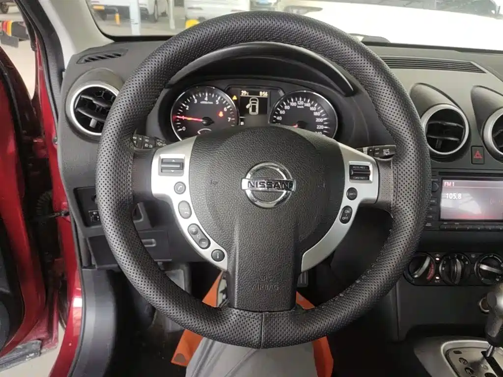 Nissan Qashqai 2015 — фото 11
