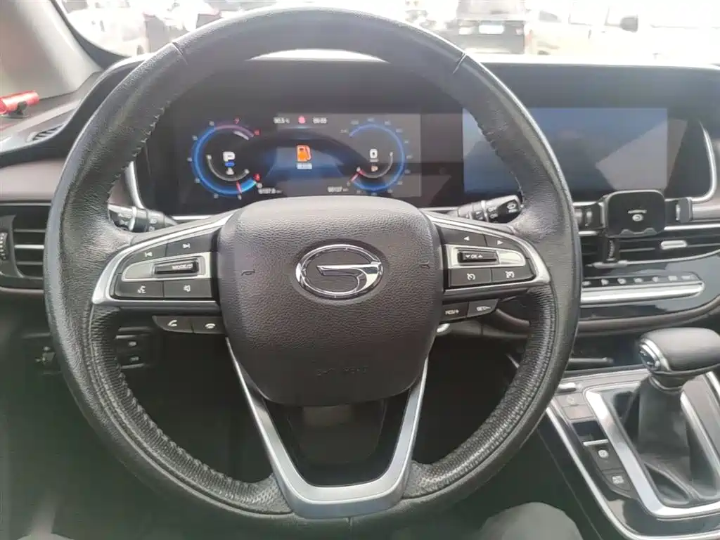 GAC Motor Trumpchi M6 2019 — фото 11