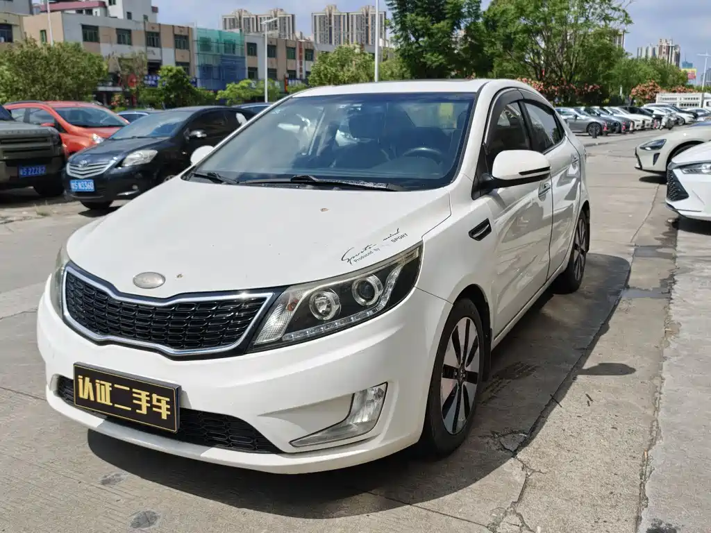 Kia K2 2013
