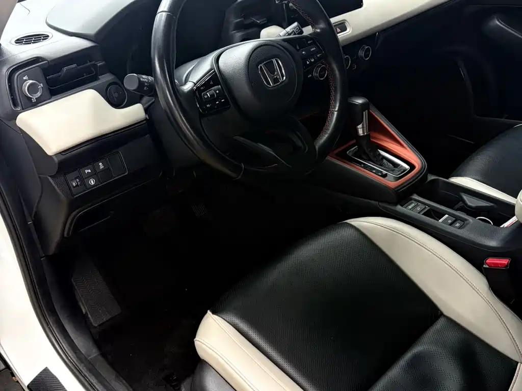 Honda Vezel 2022 — фото 16