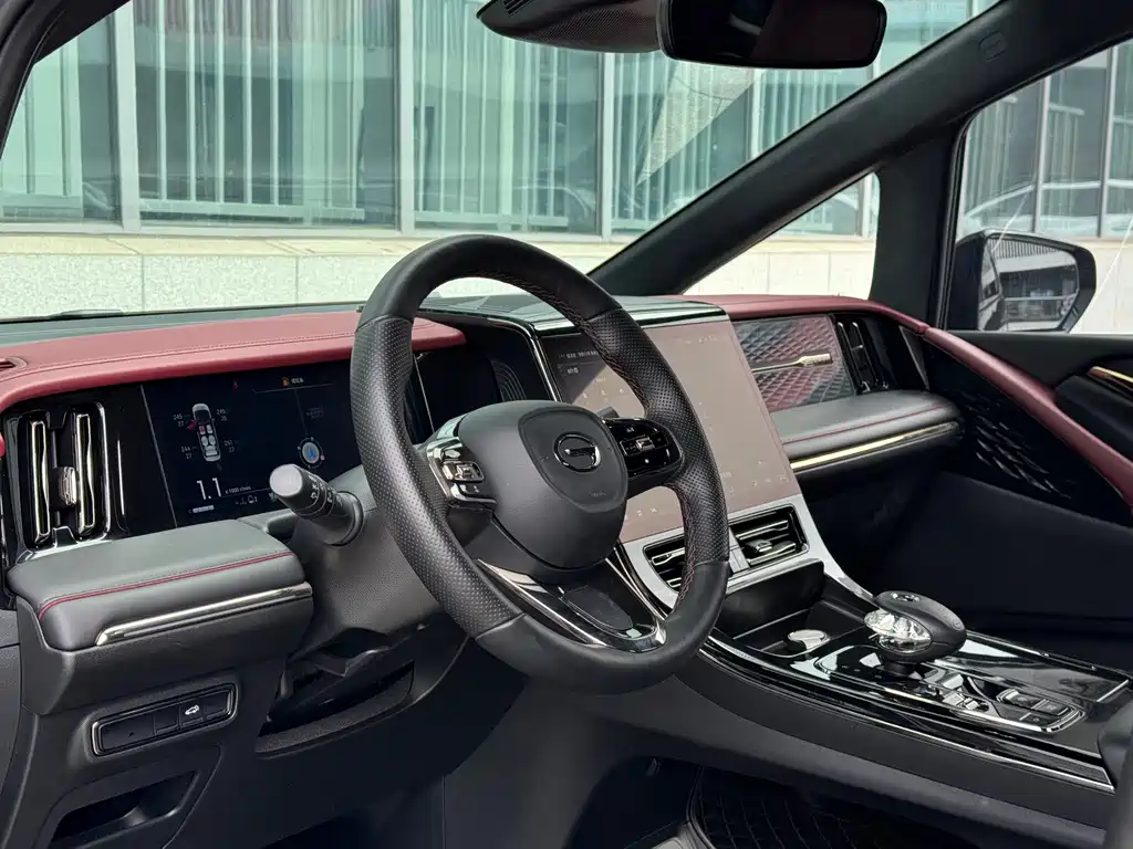 GAC Motor Trumpchi M8 2023 — фото 10