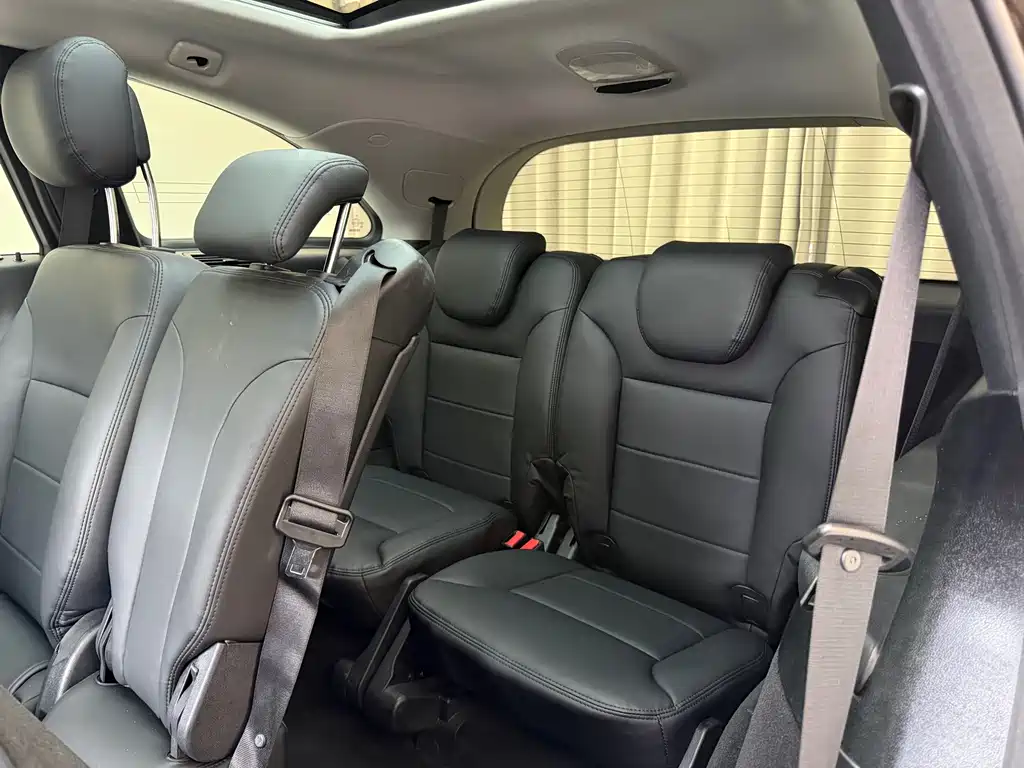 Mercedes-Benz R-Class 2016 — фото 14