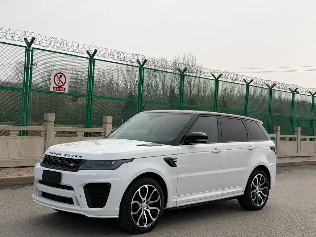 Land Rover Range Rover Sport 2015 — фото 1