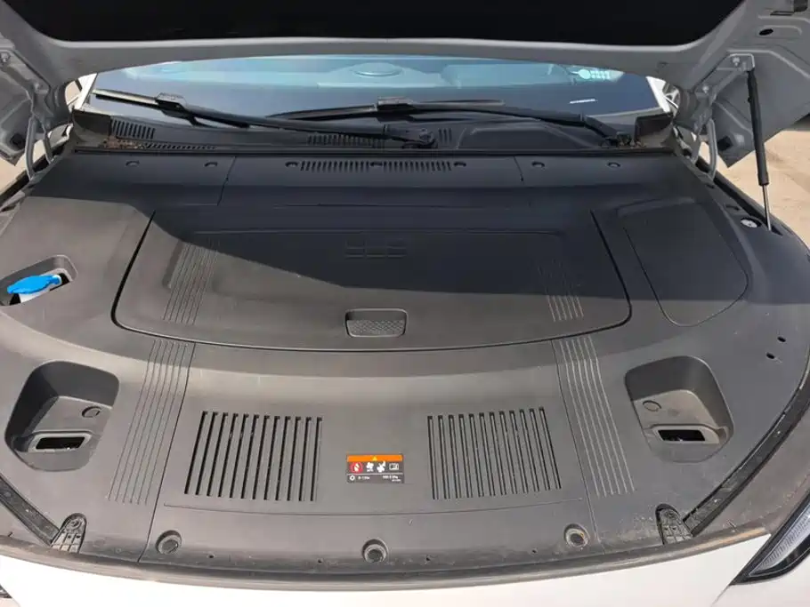 Geely Galaxy E8 2024 — фото 10