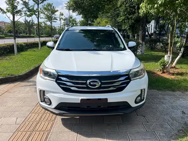 GAC Trumpchi GS4 2017