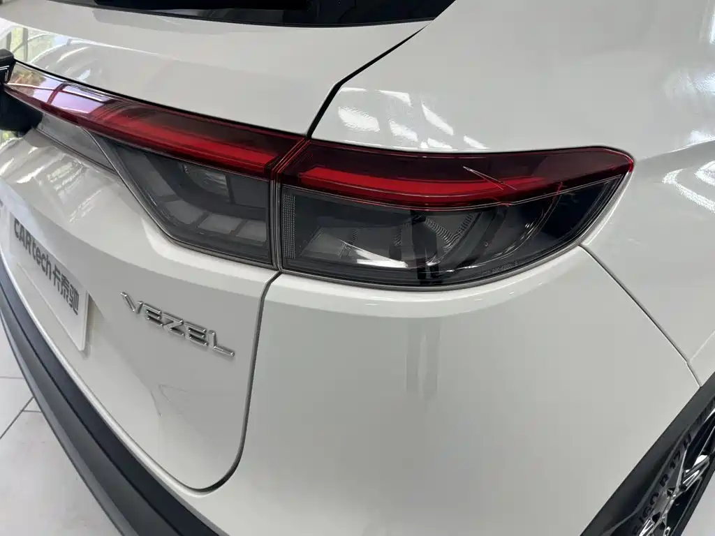 Honda Vezel 2023 — фото 15