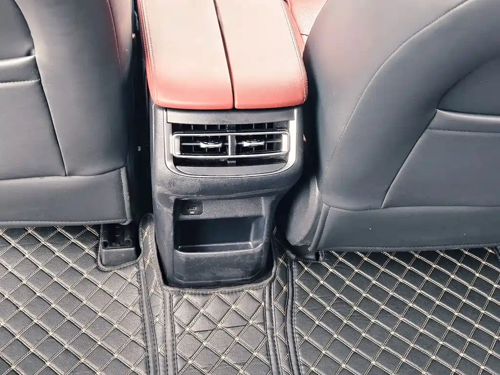 Changan CS75PLUS 2020 — фото 11