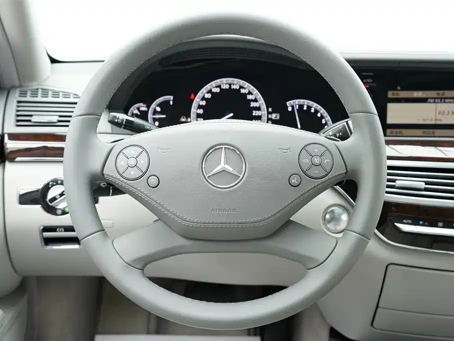 Mercedes-Benz S-Class 2012 — фото 10