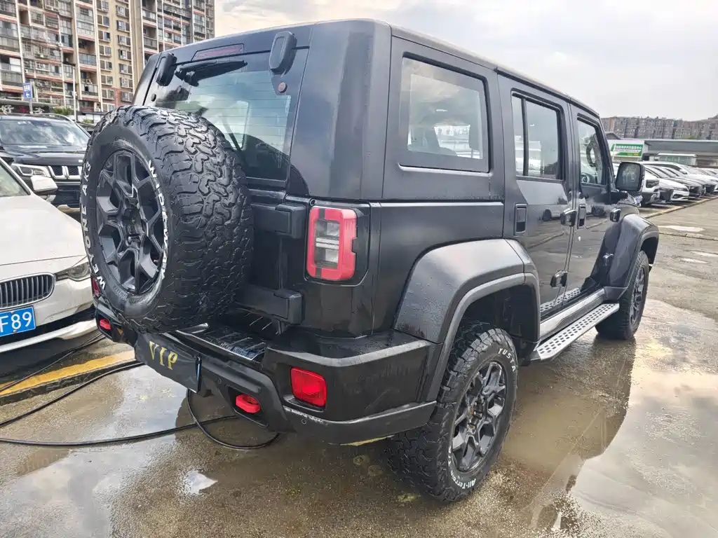 BAIC BJ40 2022 — фото 15