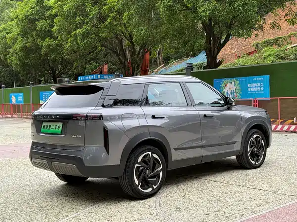 Chery Tiggo 7 C-DM 2024