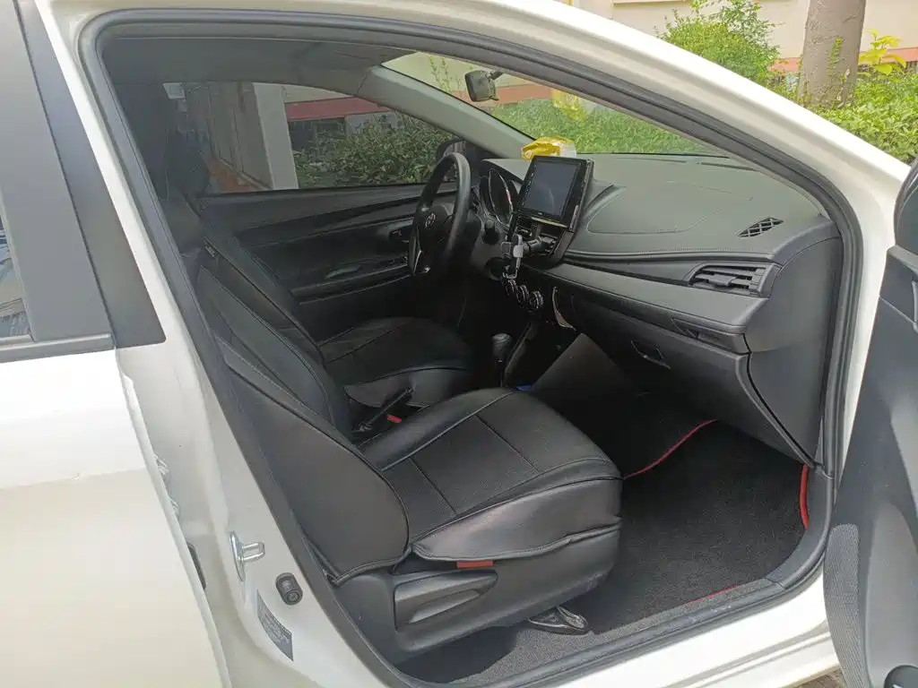 Toyota Vios 2023 — фото 19