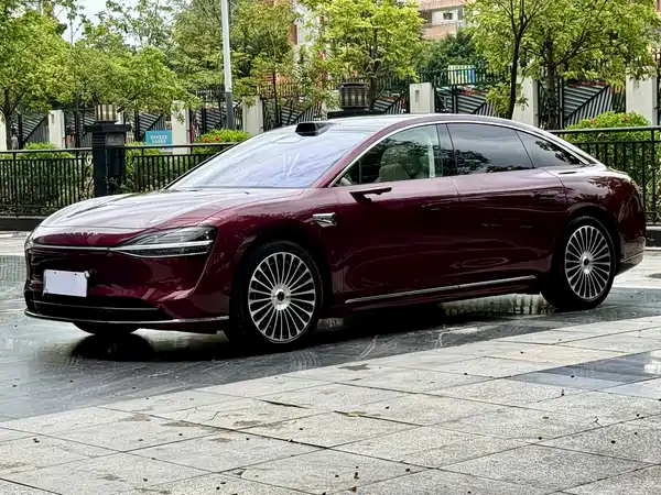 Stelato S9 2025