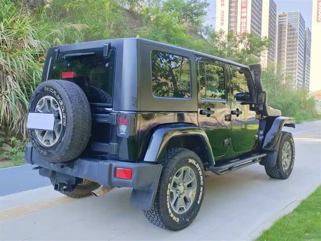 Jeep Wrangler 2008 — фото 7