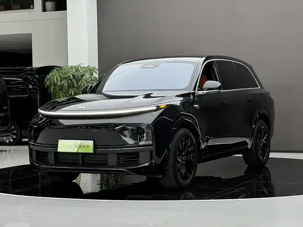 Li Auto L8 2024