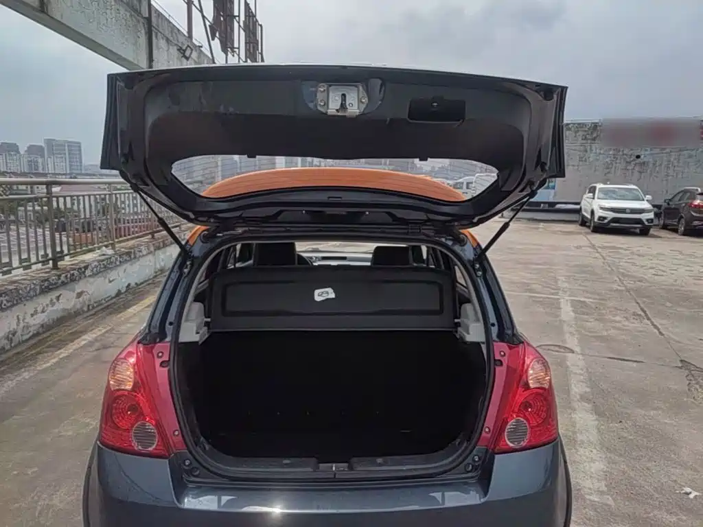 Suzuki Swift 2017 — фото 19