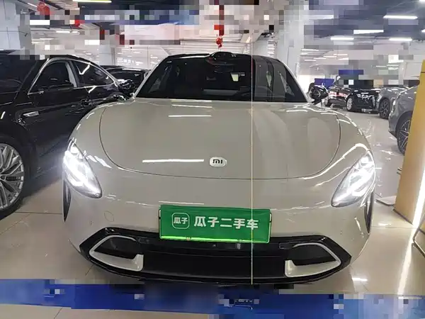 Xiaomi SU7 2024