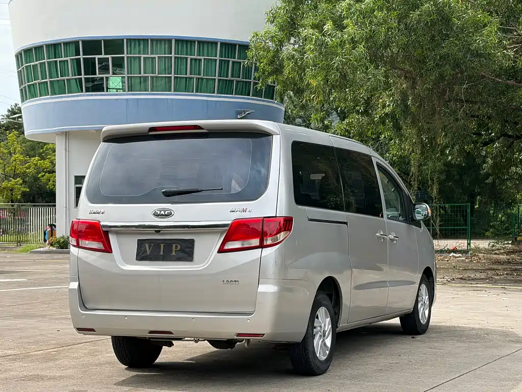 JAC Ruifeng M4 2017 — фото 13