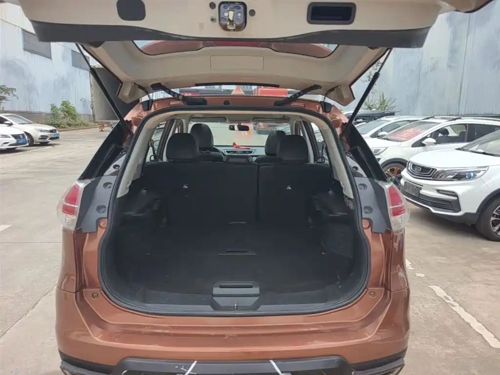 Nissan X-Trail 2015 — фото 19