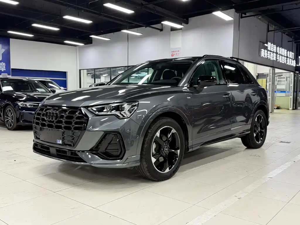 Audi Q3 2021