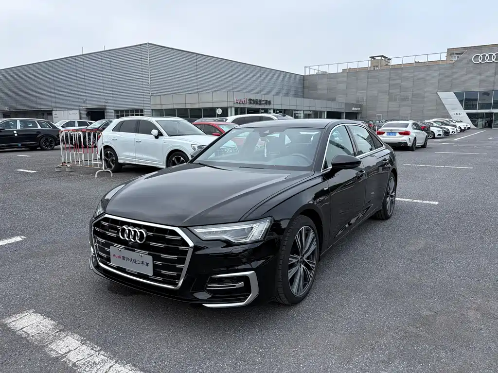 Audi A6L 2025