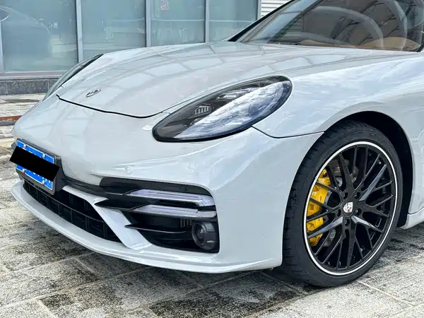 Porsche Panamera 2010