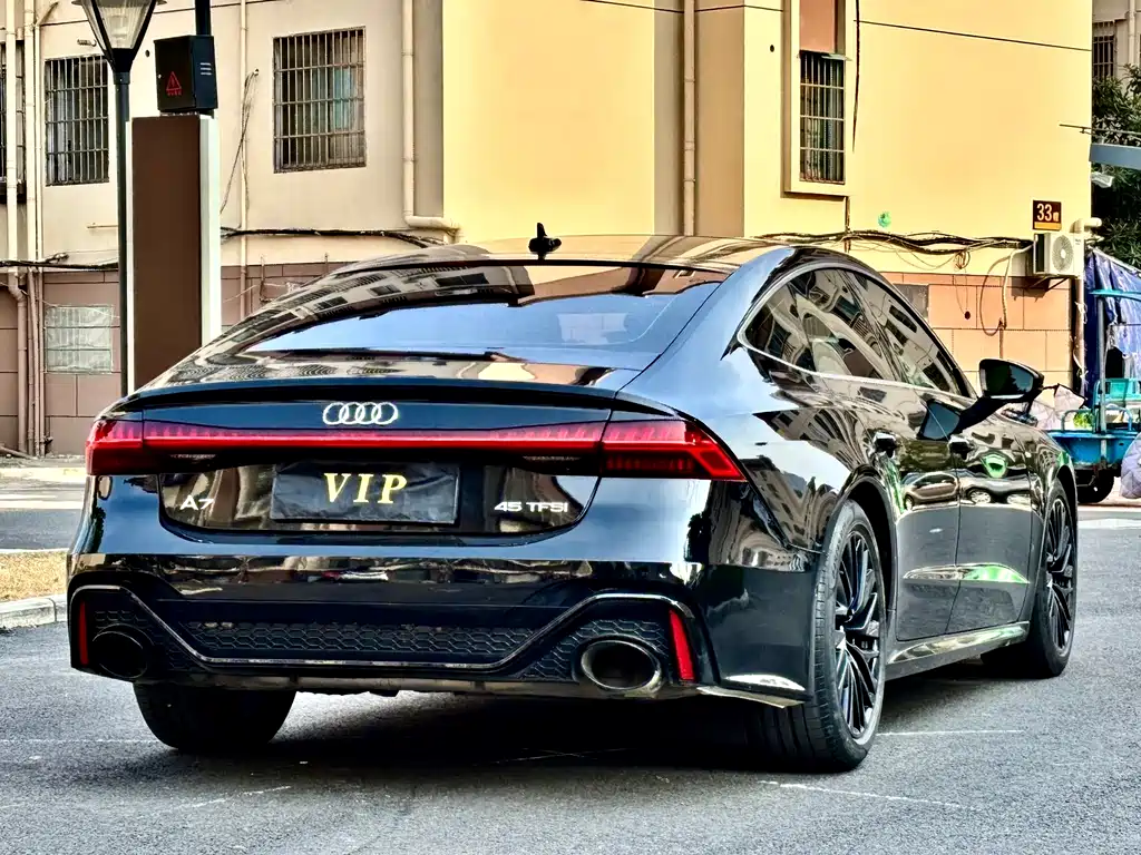 Audi A7 2021 — фото 7