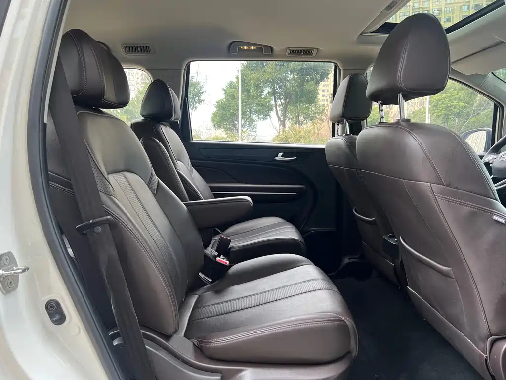GAC Motor Trumpchi M6 2020 — фото 14