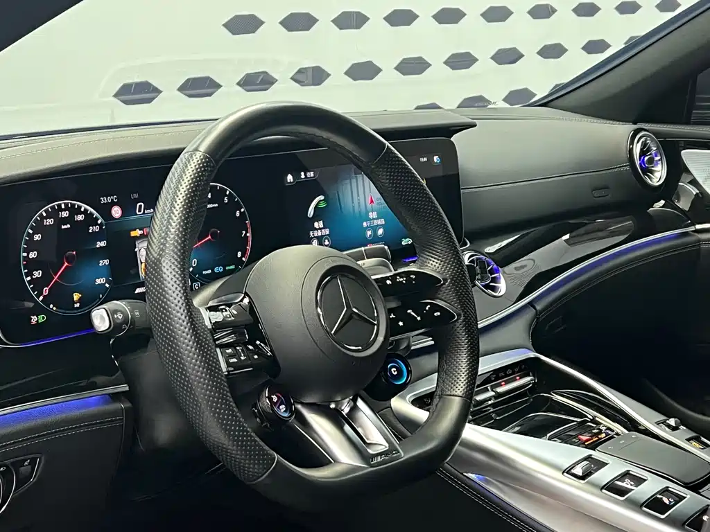 Mercedes-Benz AMG GT 2023 — фото 6