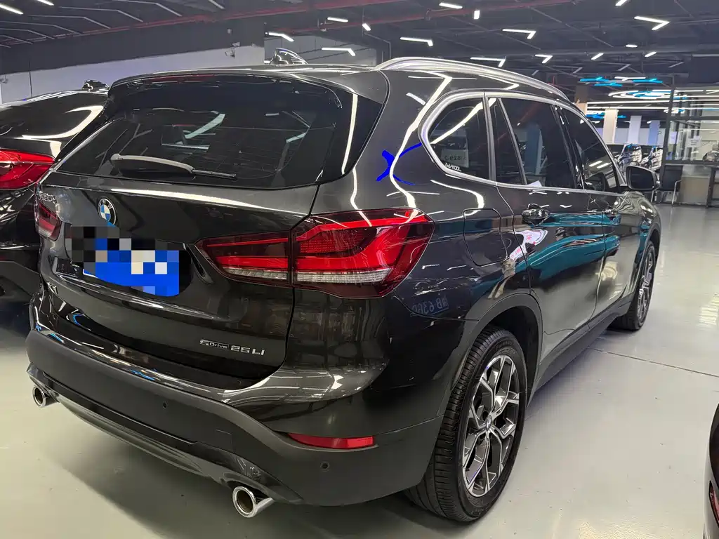 BMW X1 2021 — фото 13