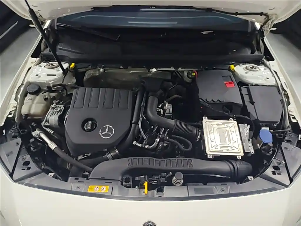Mercedes-Benz A-Class 2021 — фото 20
