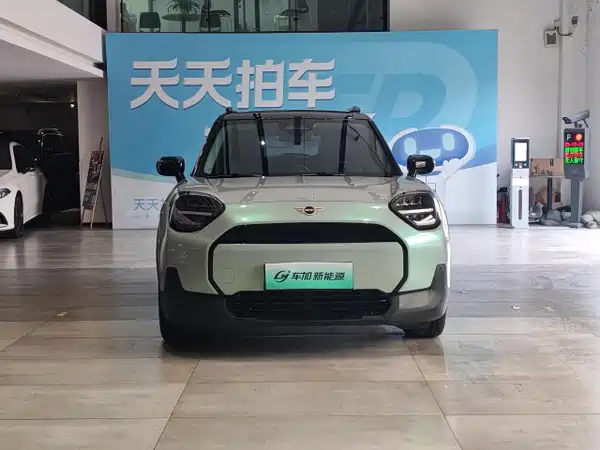MINI Aceman 2025