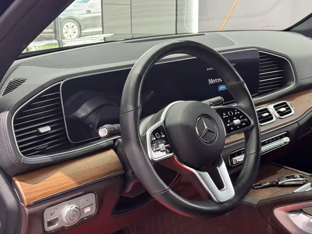 Mercedes-Benz GLS 2023 — фото 14