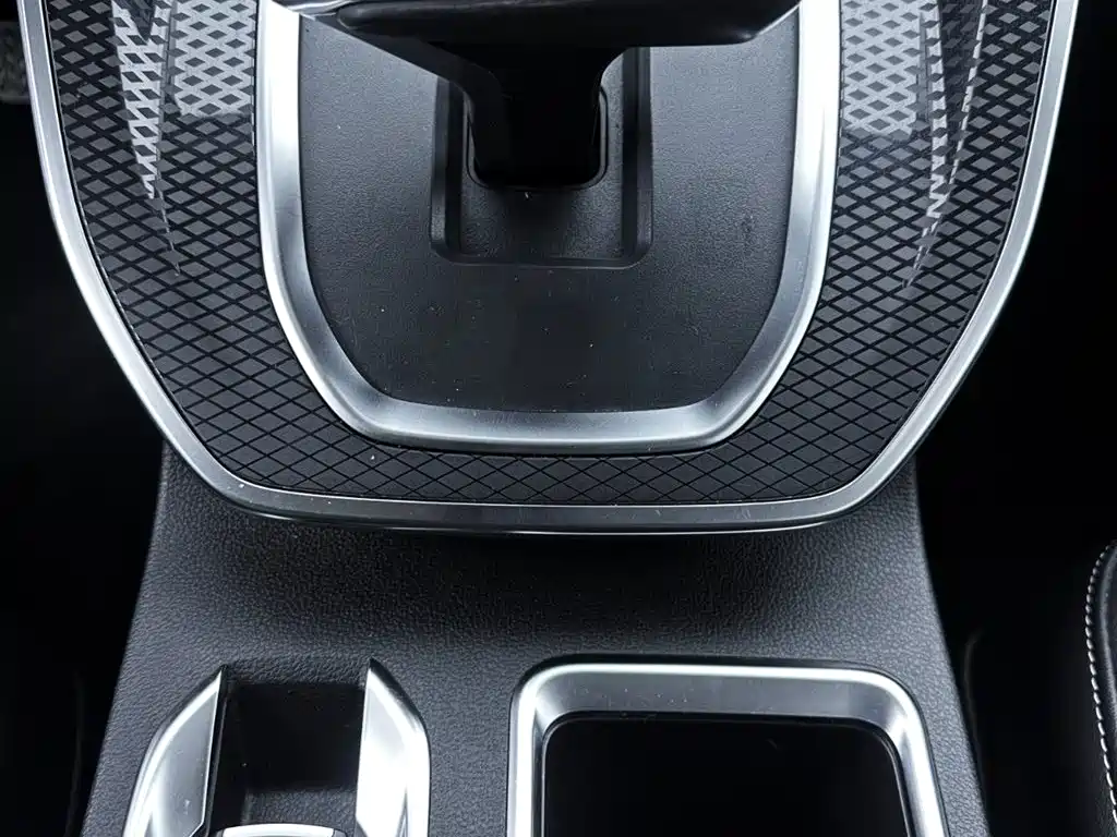 Haval M6 2021 — фото 13