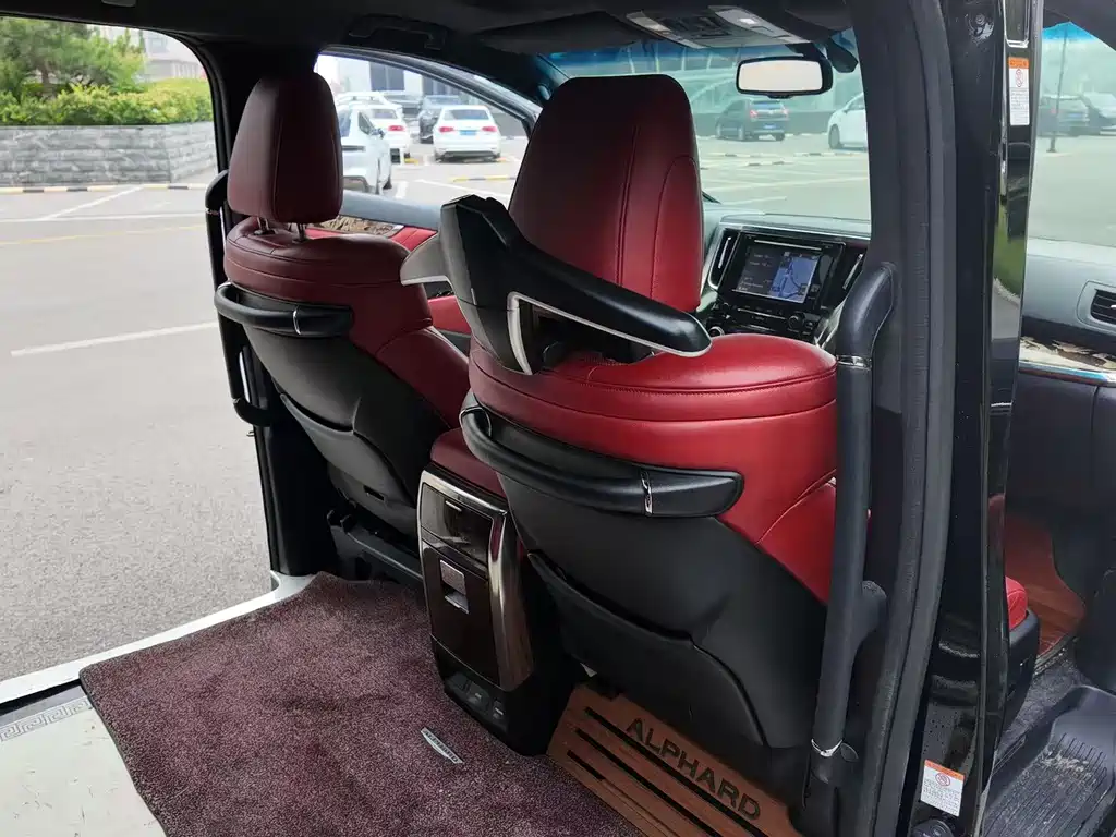 Toyota Alphard 2018 — фото 14