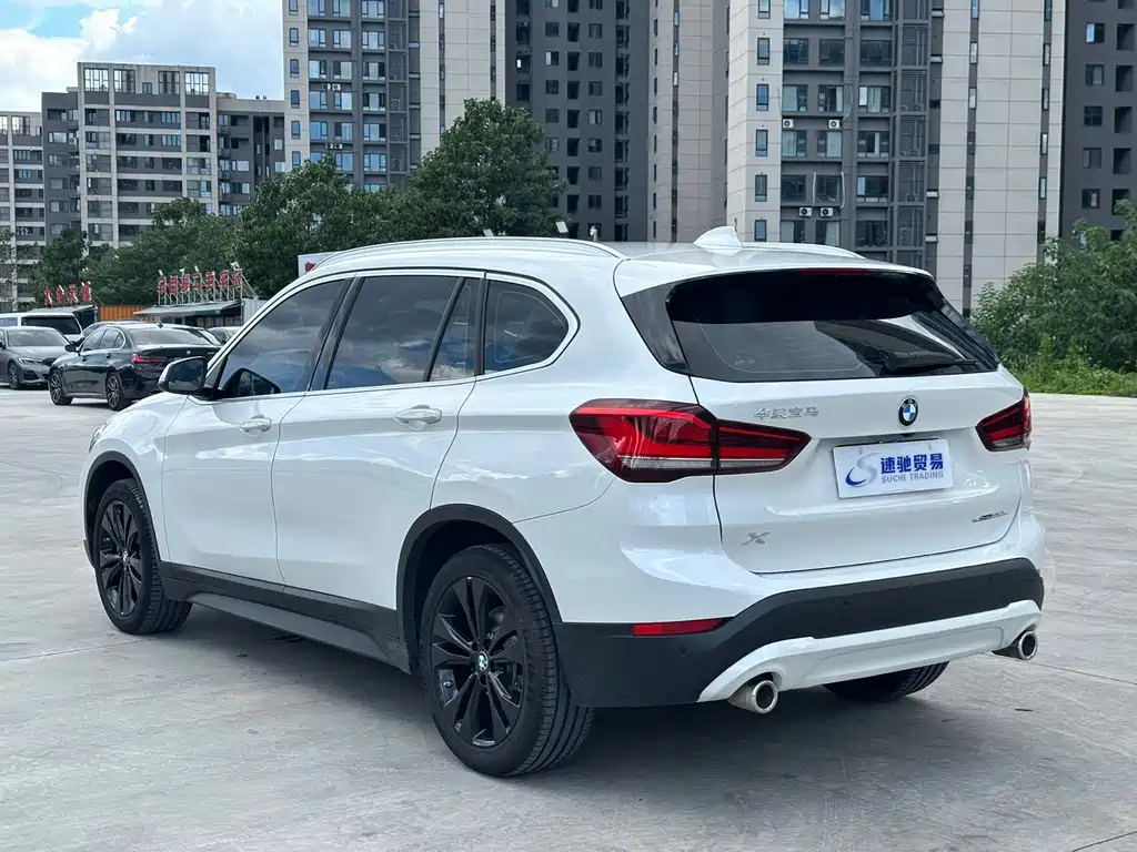 BMW X1 2021