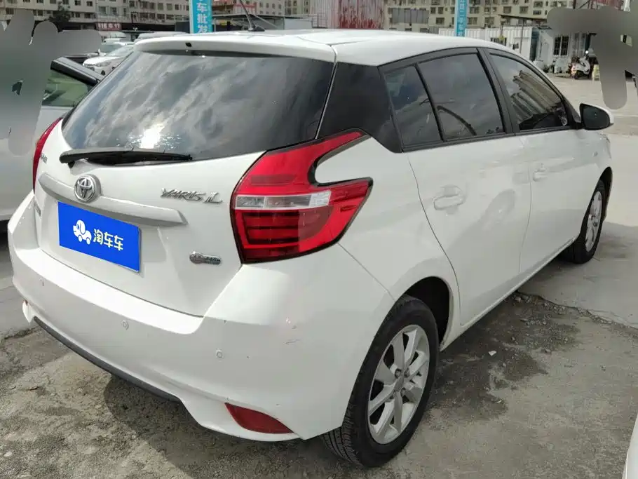 Toyota Yaris L 2019