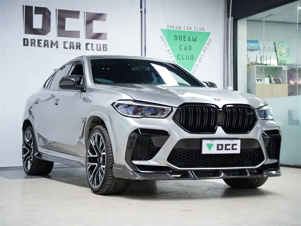 BMW X6 M 2022 — фото 19