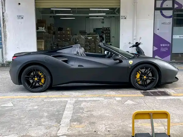 Ferrari 488 2017