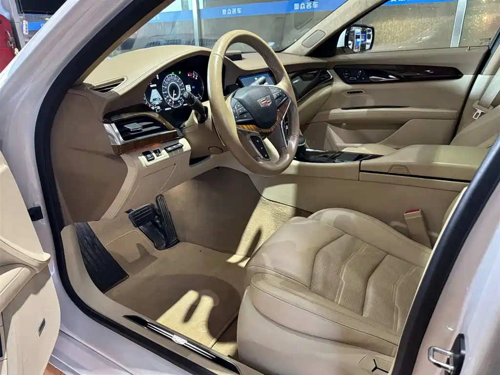 Cadillac CT6 2016 — фото 10
