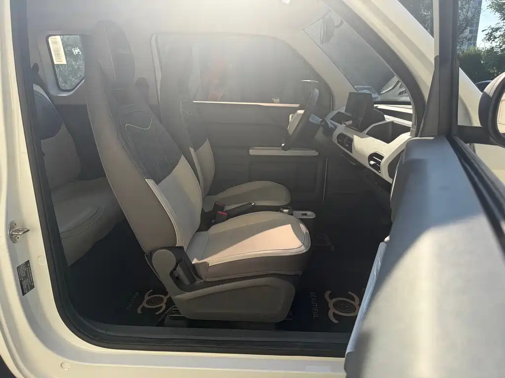 Geely Galaxy Panda 2023 — фото 12